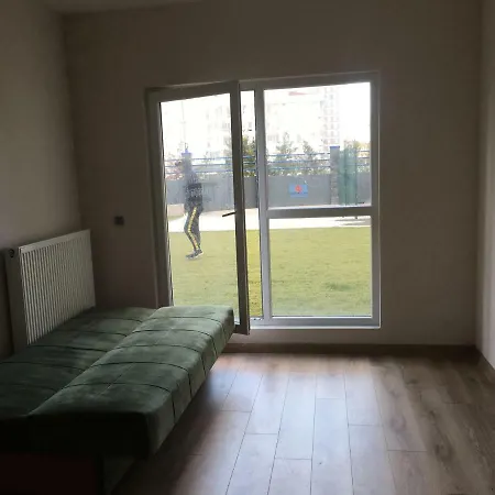 Dogan Arasli Bulvari 124a Apar